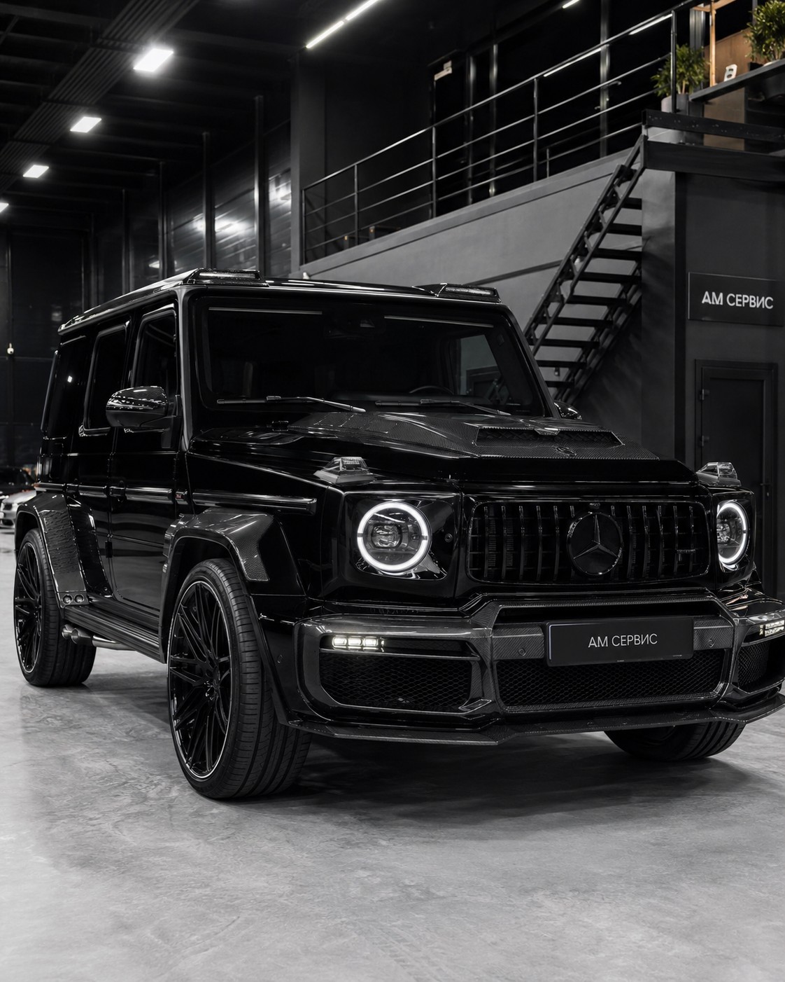 Mercedes G-Class в мастерской